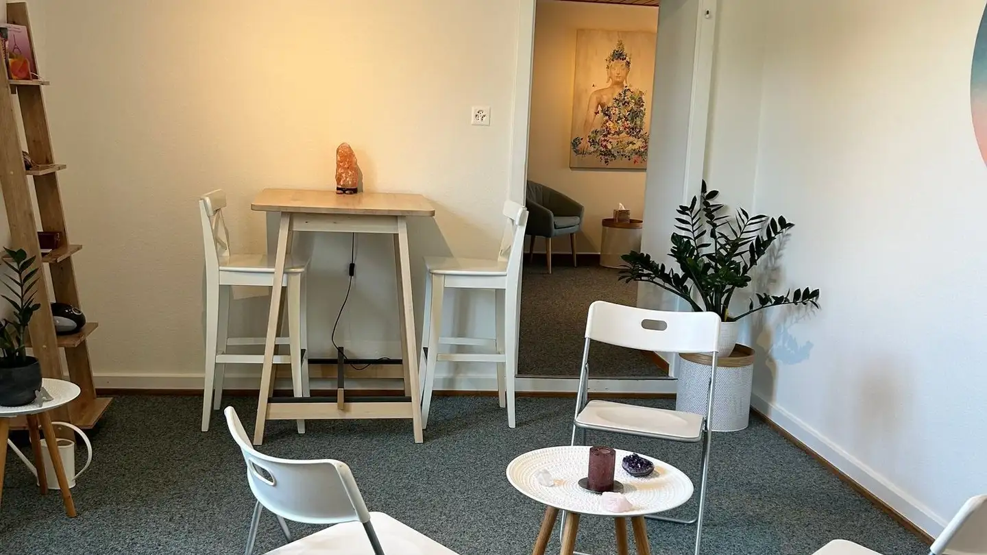 Office space for rent - Mittlerer Kreis 31, 4106 Therwil