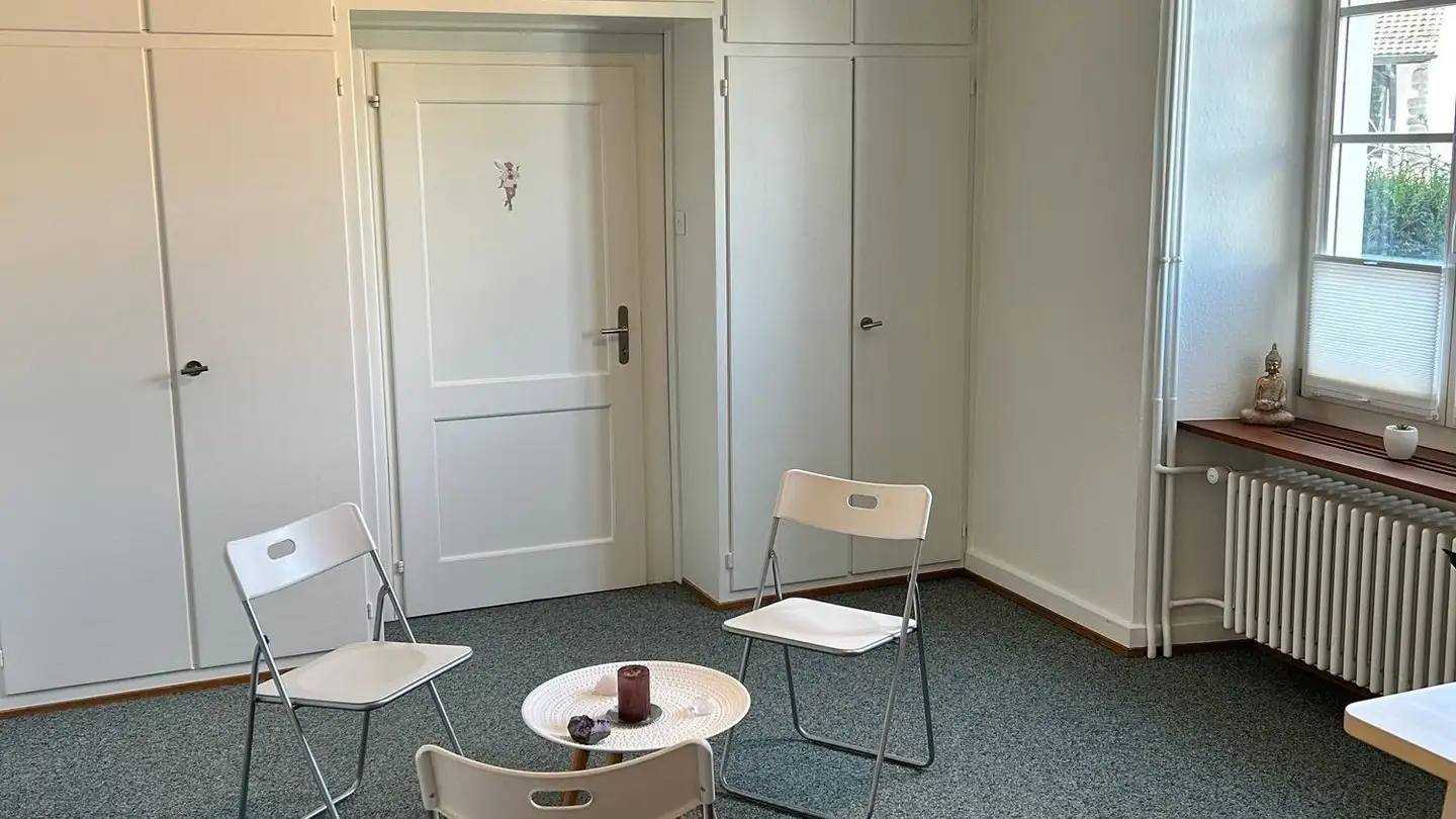 Spazio ufficio in affitto - Mittlerer Kreis 31, 4106 Therwil - Photo 2