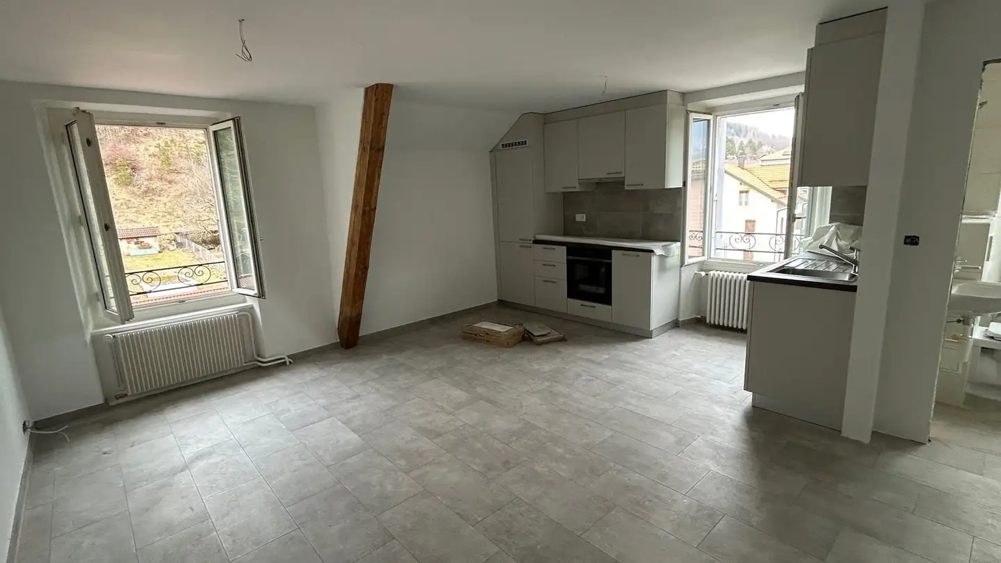 Attic flat for rent - Chemin Des Champs De La Croix 5, 1337 Vallorbe - Photo 2