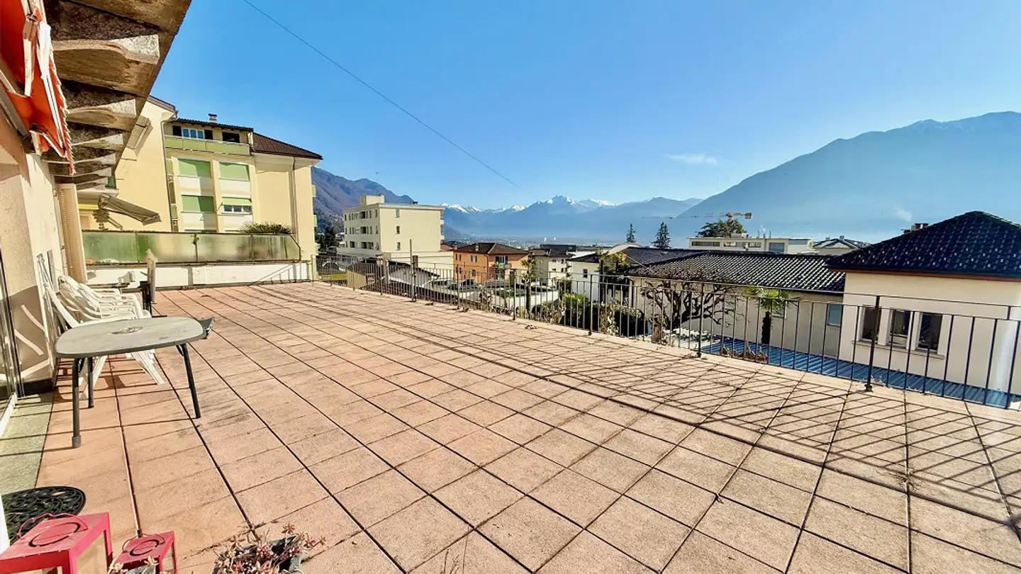 Stepped apartment for rent - Via San Gottardo 62, 6648 Minusio - Photo 2