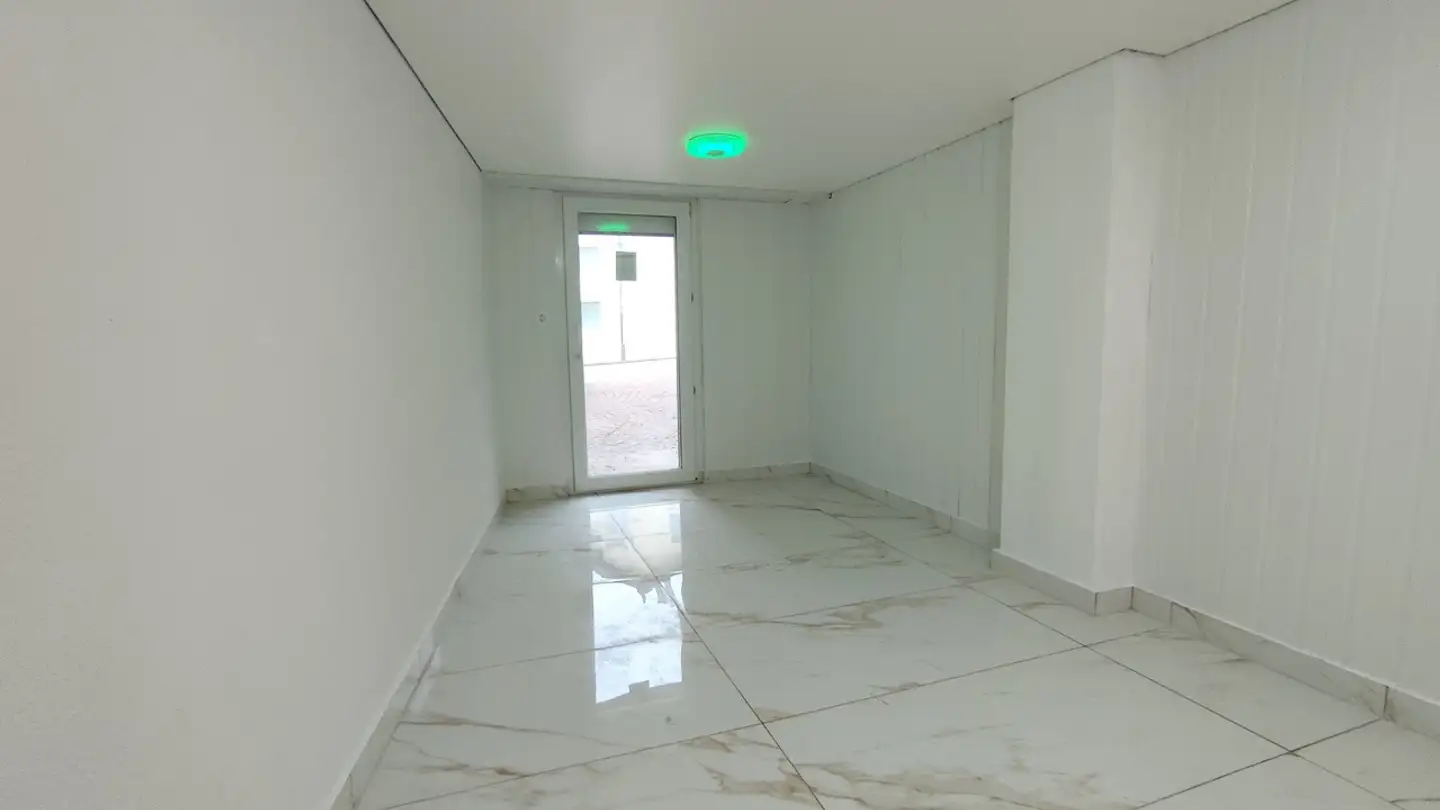 Row house for sale - 1926 Fully - Photo 4