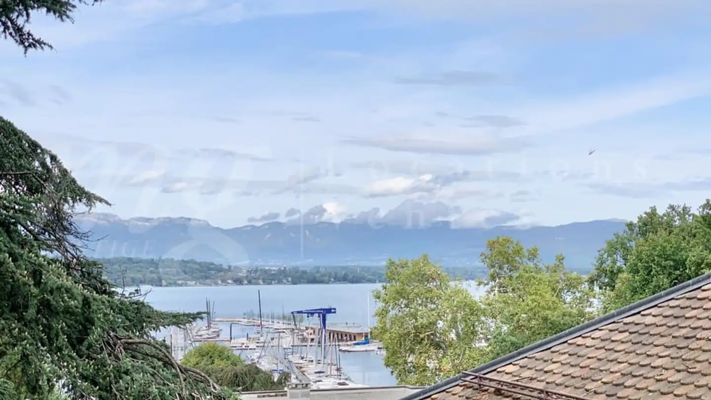 Appartement à louer - 1223 Cologny