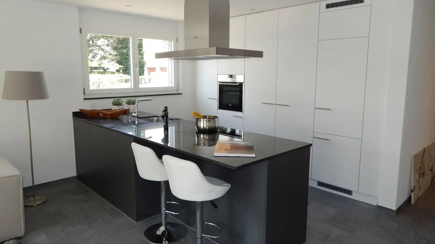 Wohnung mieten - Bachenbülacherstrasse 2a, 8172 Niederglatt ZH - Foto 2