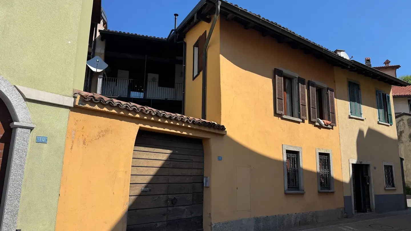 Casa bifamiliare in vendita - Via Giulia 8, 6855 Stabio