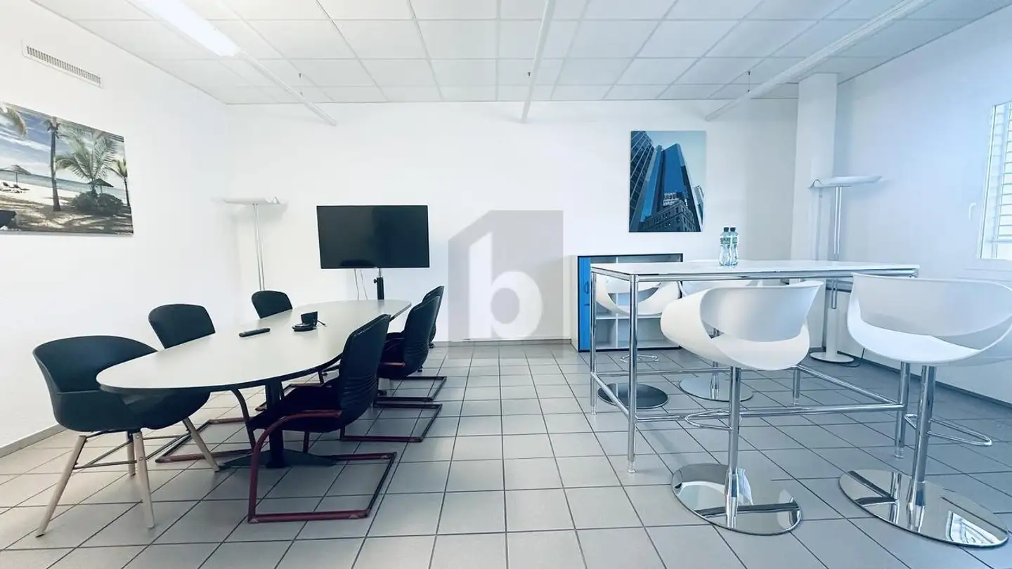 Bureau à louer - 5034 Suhr