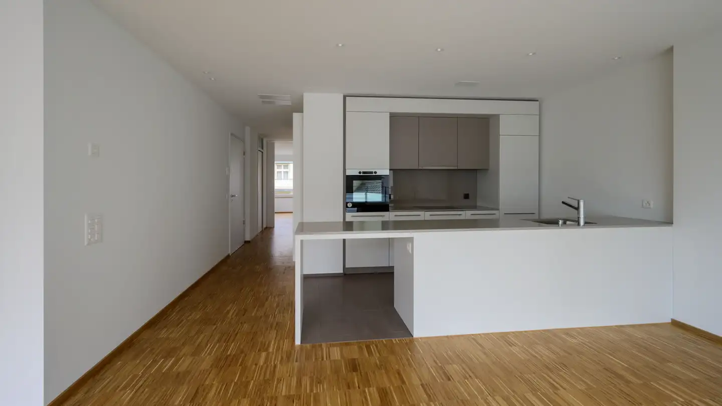 Apartment for rent - Falkensteinerstrasse 9, 4053 Basel - Photo 2