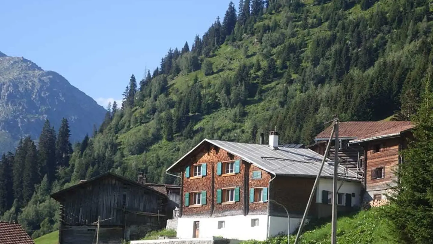 Einfamilienhaus kaufen - Via Lucmagn, 7184 Curaglia