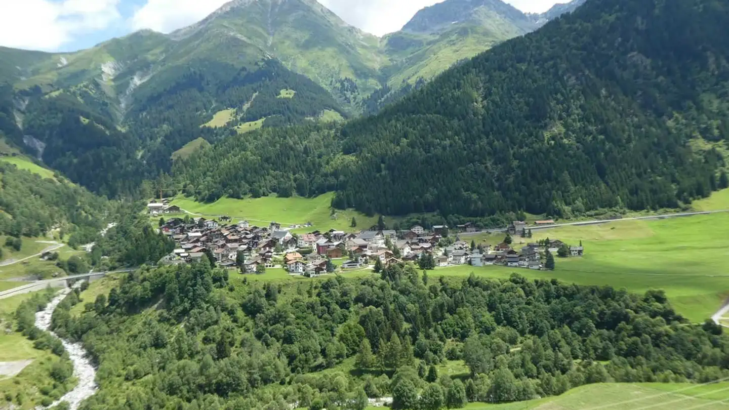 Casa singola in vendita - Via Lucmagn, 7184 Curaglia - Photo 2