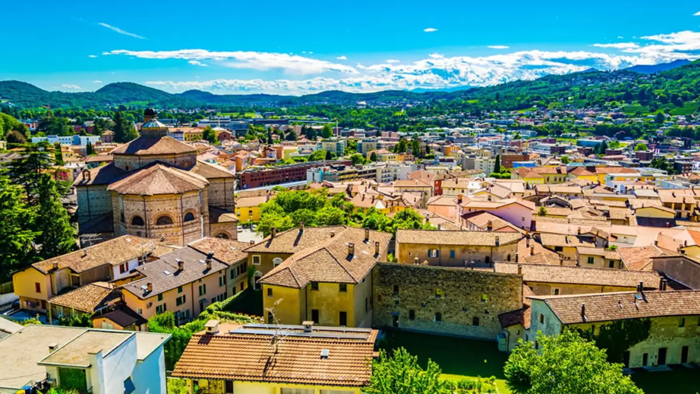 Residential building for sale - Via Carlo Cattaneo, 6850 Mendrisio