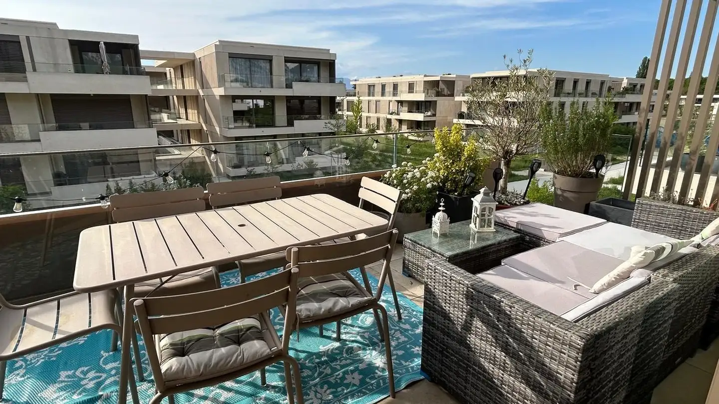 Appartement à louer - 1256 Troinex - Photo 2