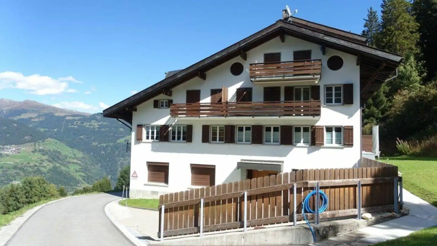 Apartment for sale - Via Waldeck 15, 7138 Surcuolm