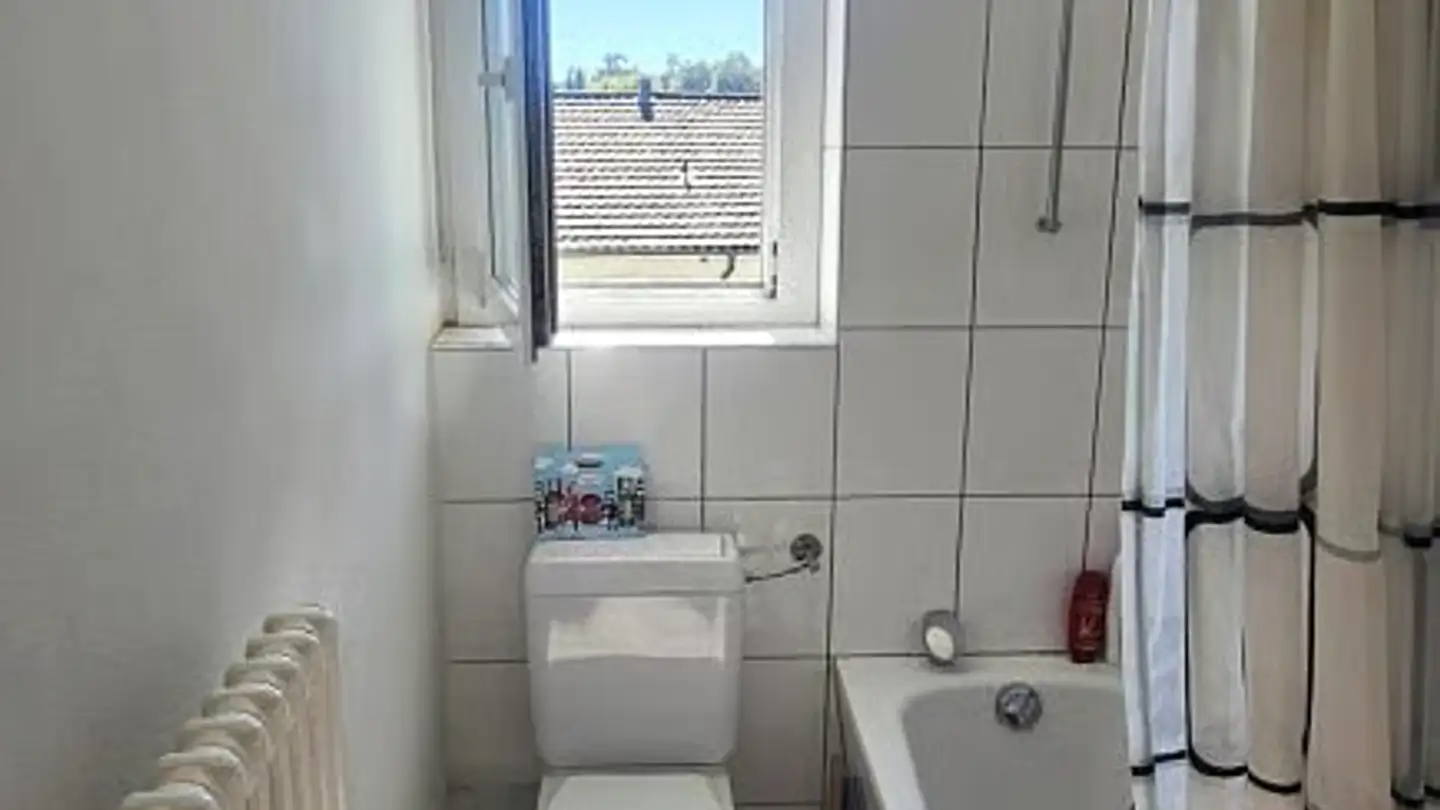 Wohnung mieten - Wiesenstrasse 21, 4912 Aarwangen - Foto 3