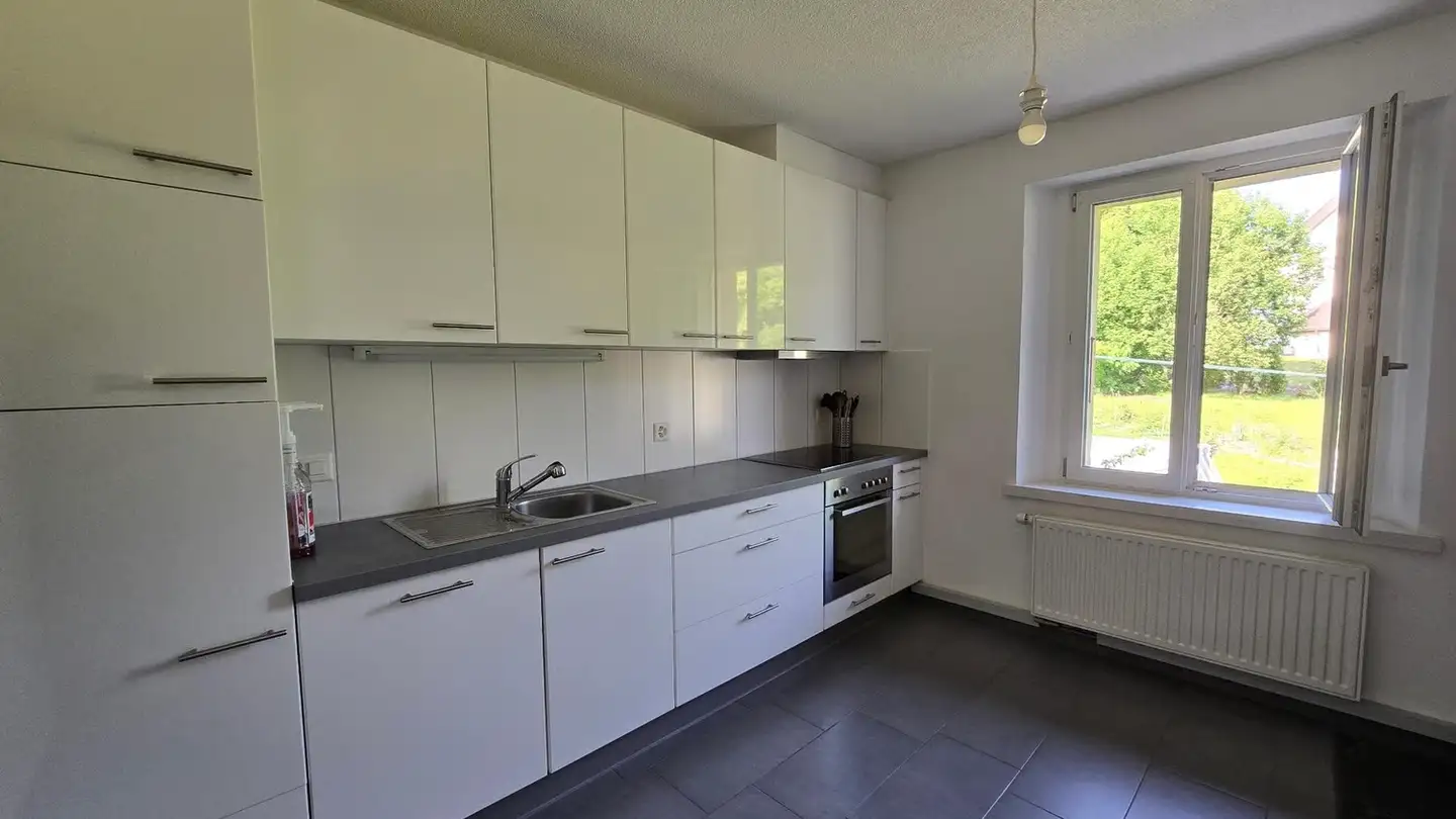 Appartement à louer - La Gaude 2, 2606 Corgémont - Photo 3