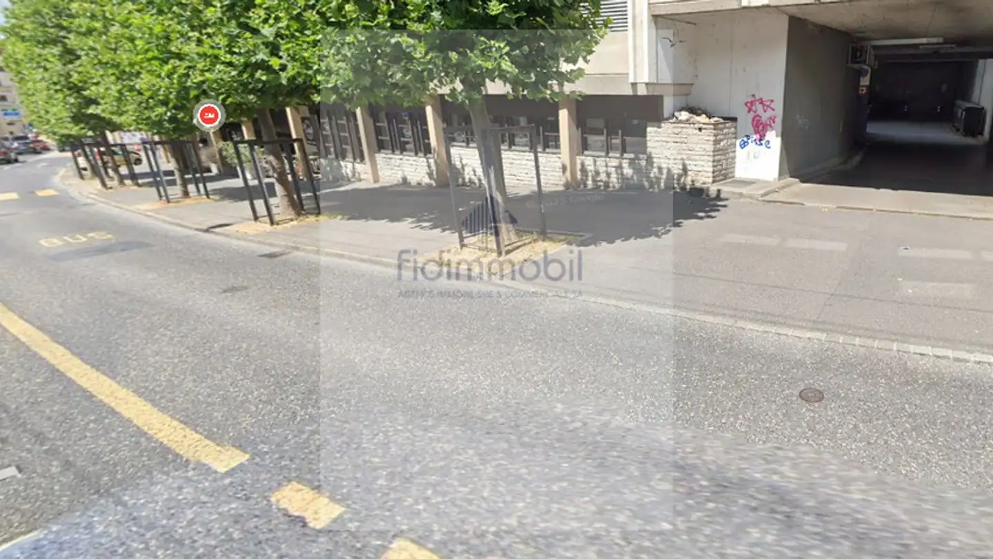 Parcheggio interno in affitto - Avenue De La Gare 15, 2000 Neuchâtel