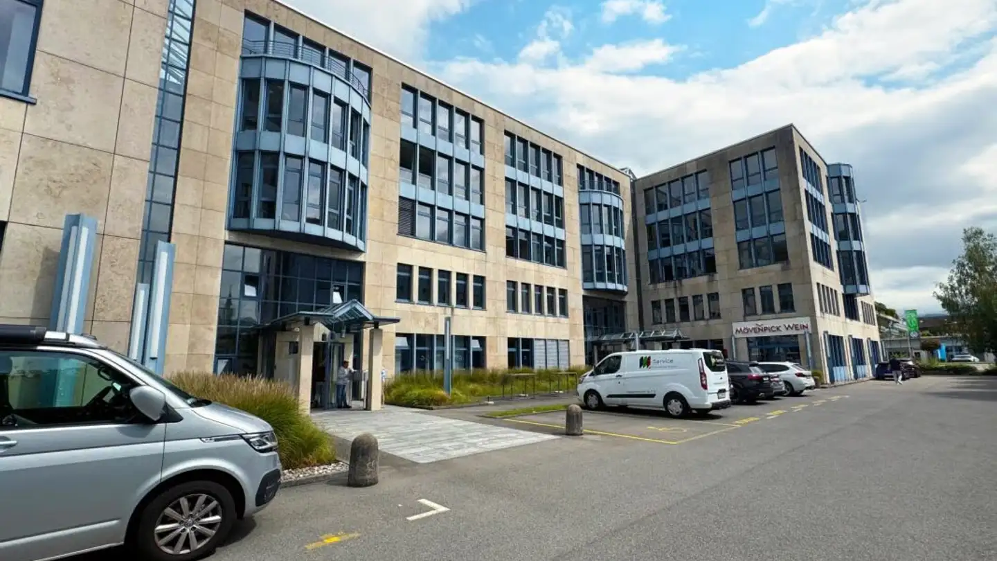 Bureau à louer - Grundstrasse 12, 6343 Rotkreuz - Photo 2