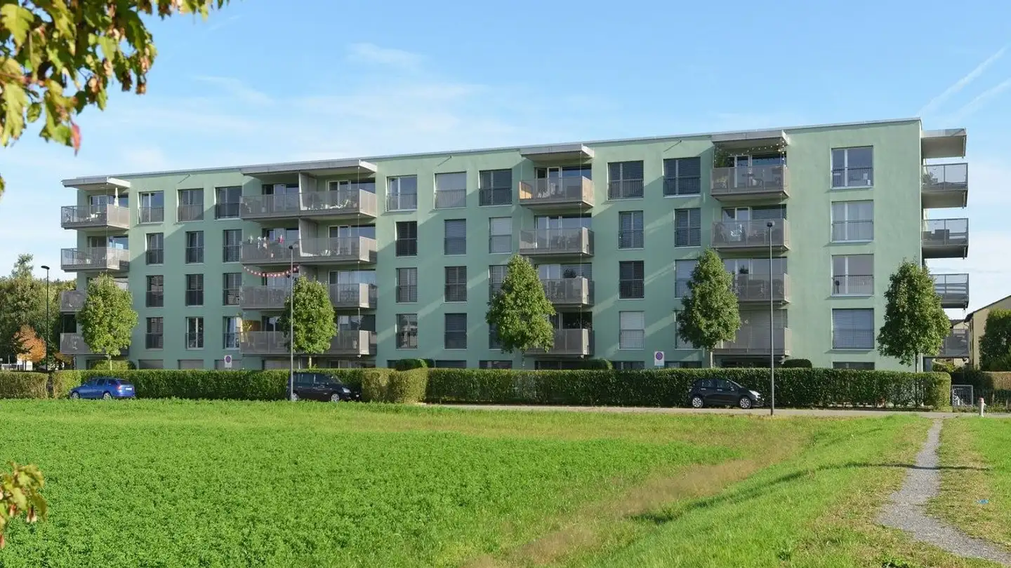 Parcheggio interno per moto in affitto - Lorenweg 20, 8610 Uster