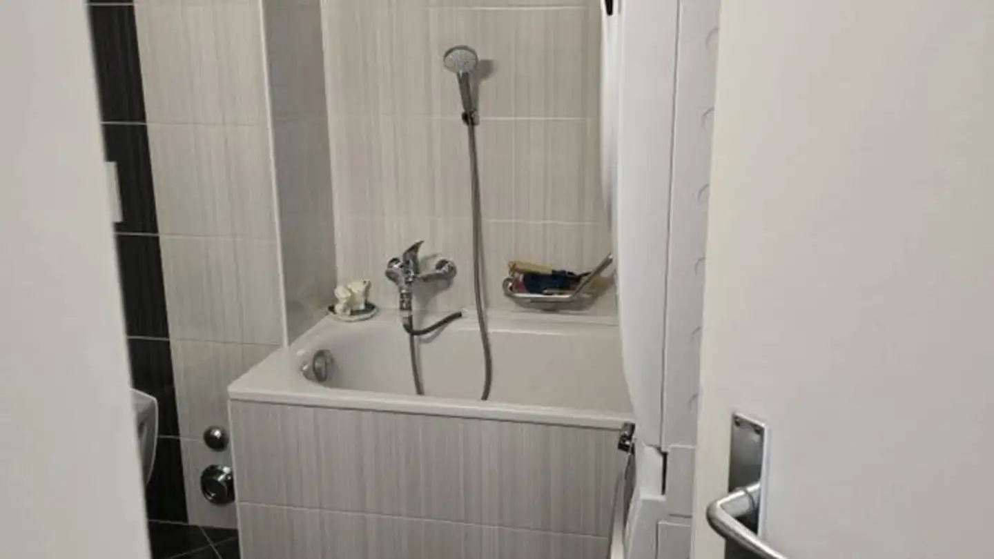 Appartement à louer - 2300 La Chaux-de-Fonds - Photo 3