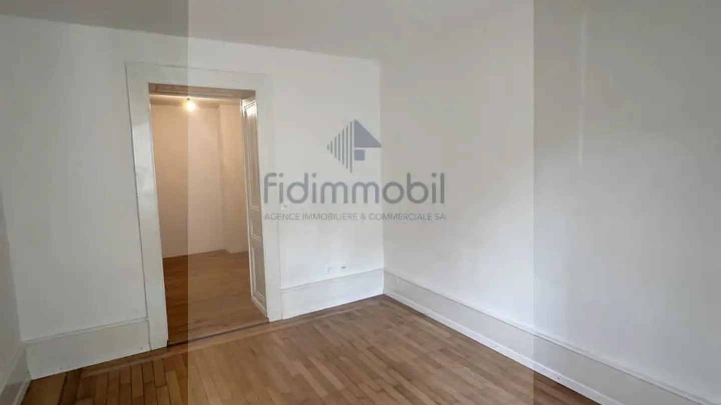 Apartment for rent - Rue de l'Ecluse 48, 2000 Neuchâtel - Photo 4