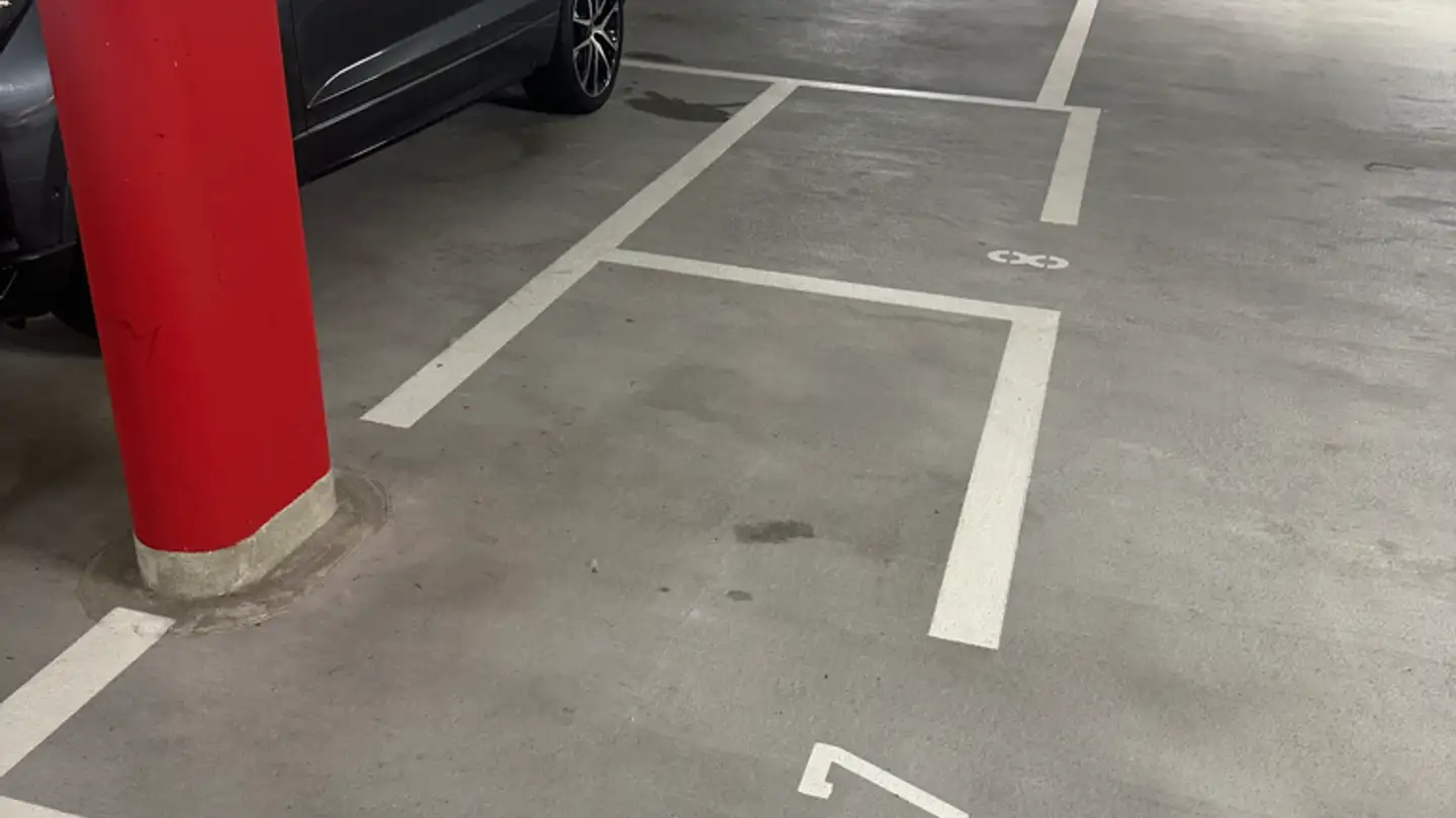 Parcheggio interno per moto in affitto - Wydeweg 6, 5620 Bremgarten AG - Photo 2