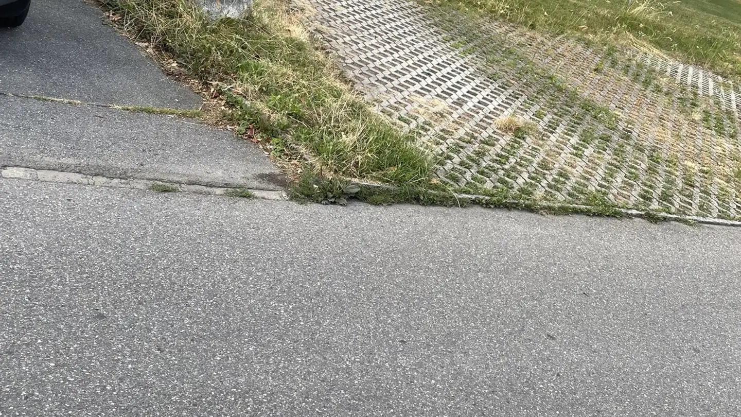 Parkplatz im Freien mieten - Flurweg 32, 3072 Ostermundigen