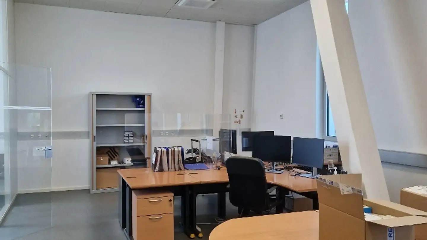 Office space for rent - 1242 Satigny - Photo 2