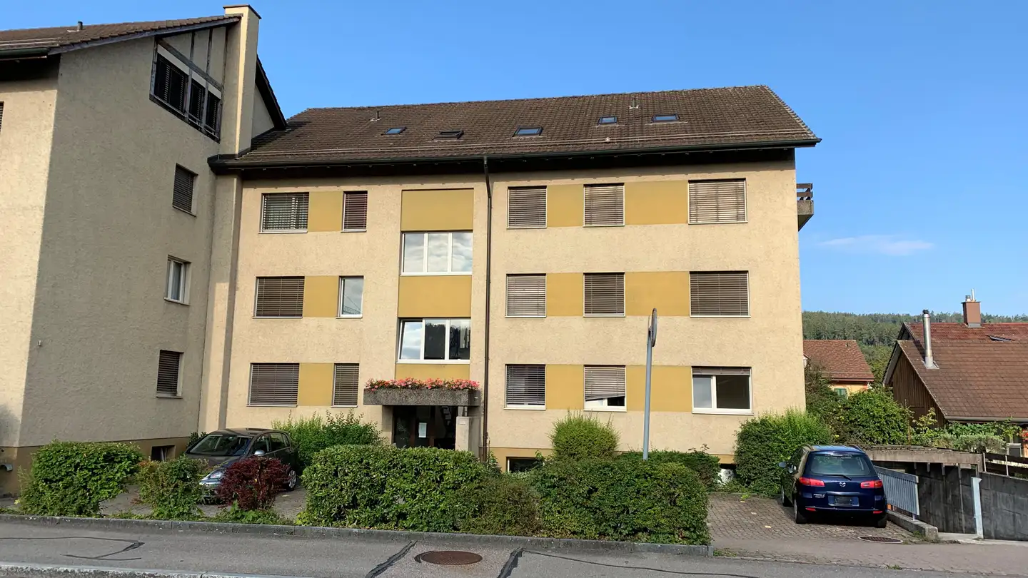 Outdoor parking space for rent - Eichenweg 5, 8424 Embrach