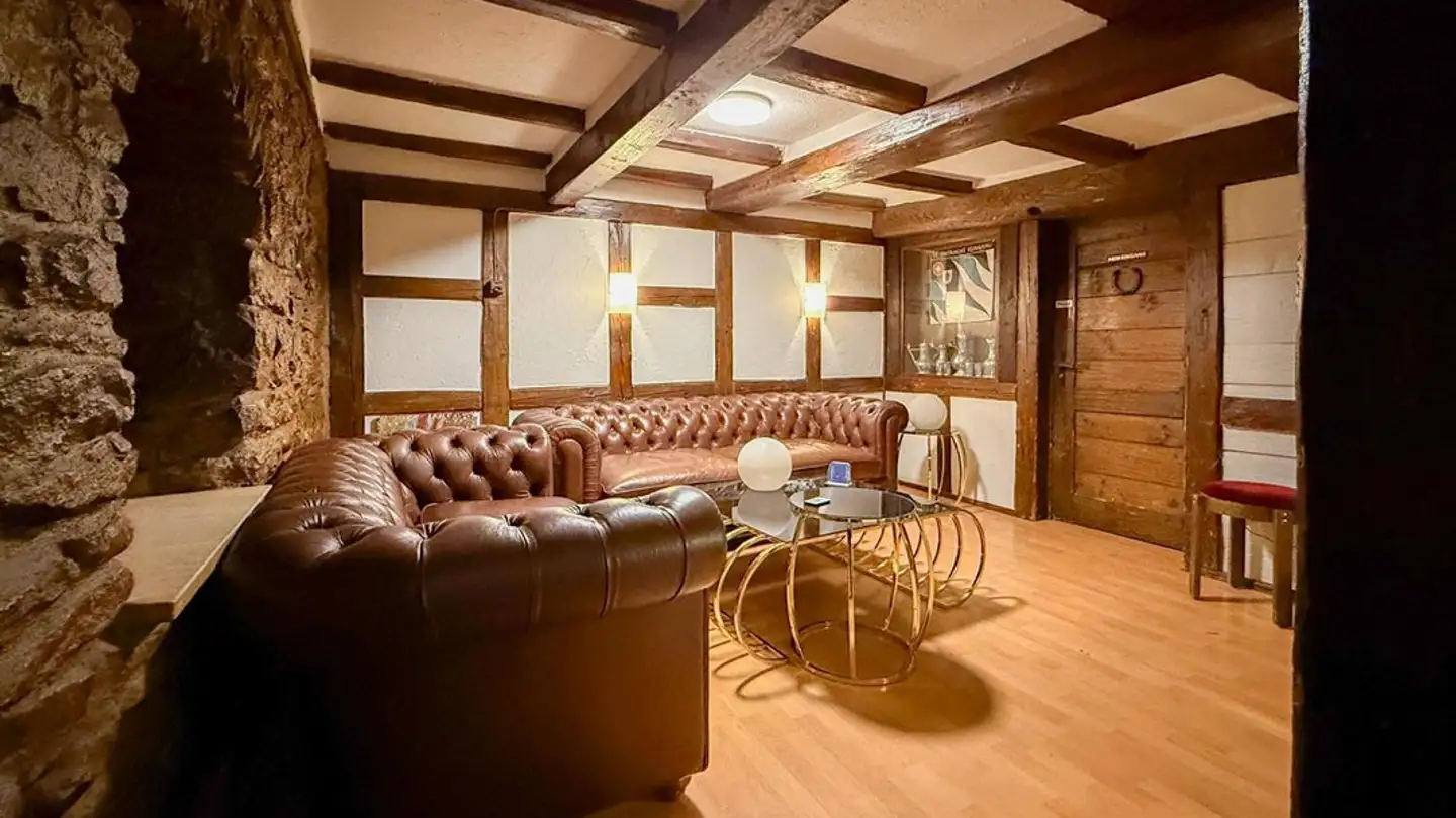 Mixed-use building for sale - 5313 Klingnau - Photo 4