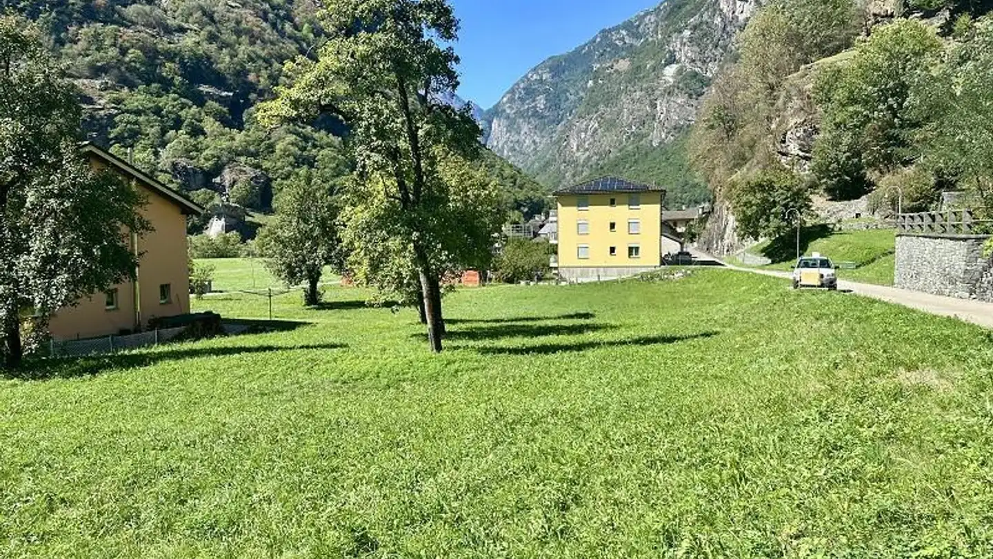 Terrain constructible à vendre - 6676 Bignasco