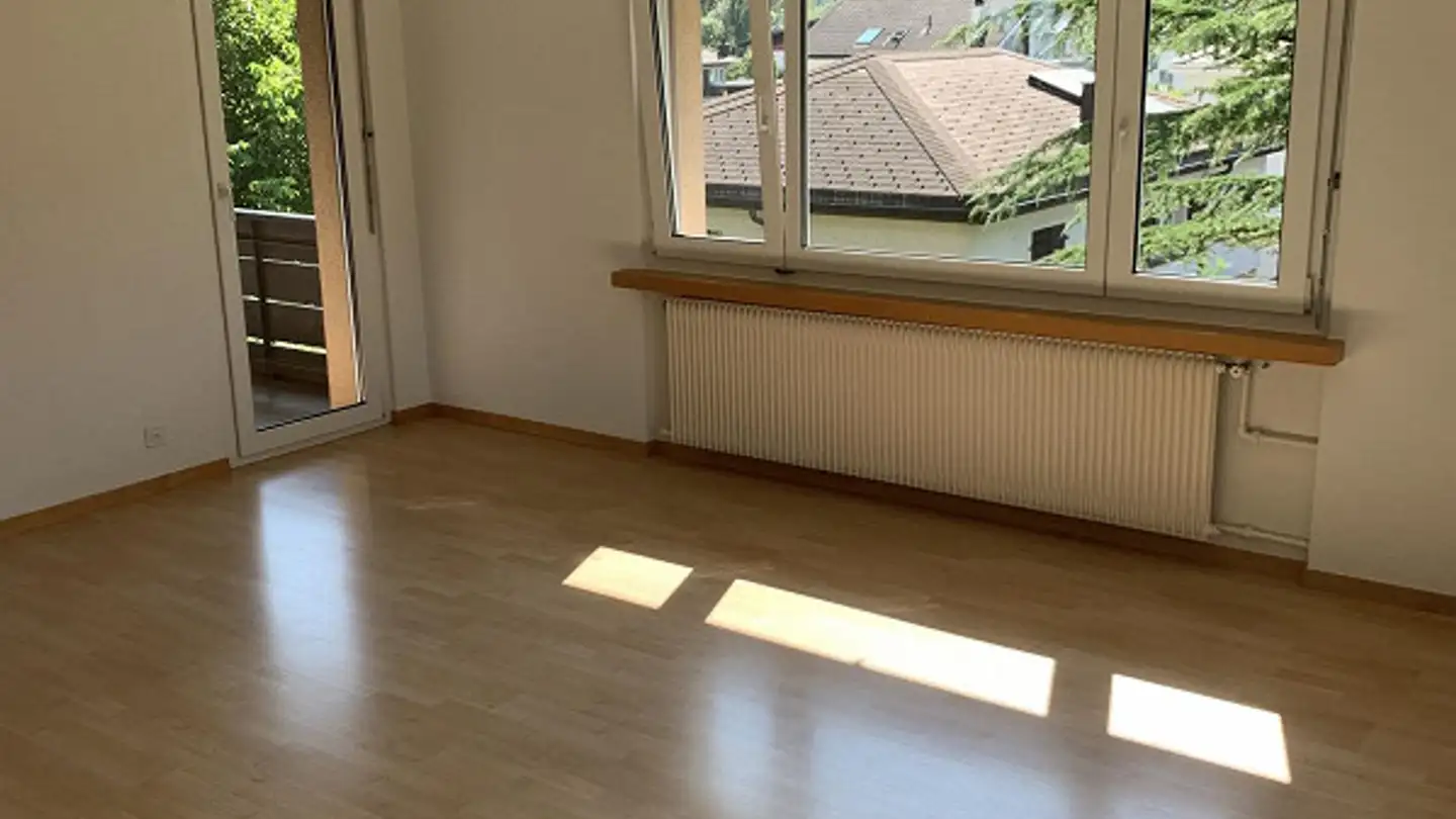 Wohnung mieten - Hochwangstrasse 5, 7012 Felsberg - Foto 2