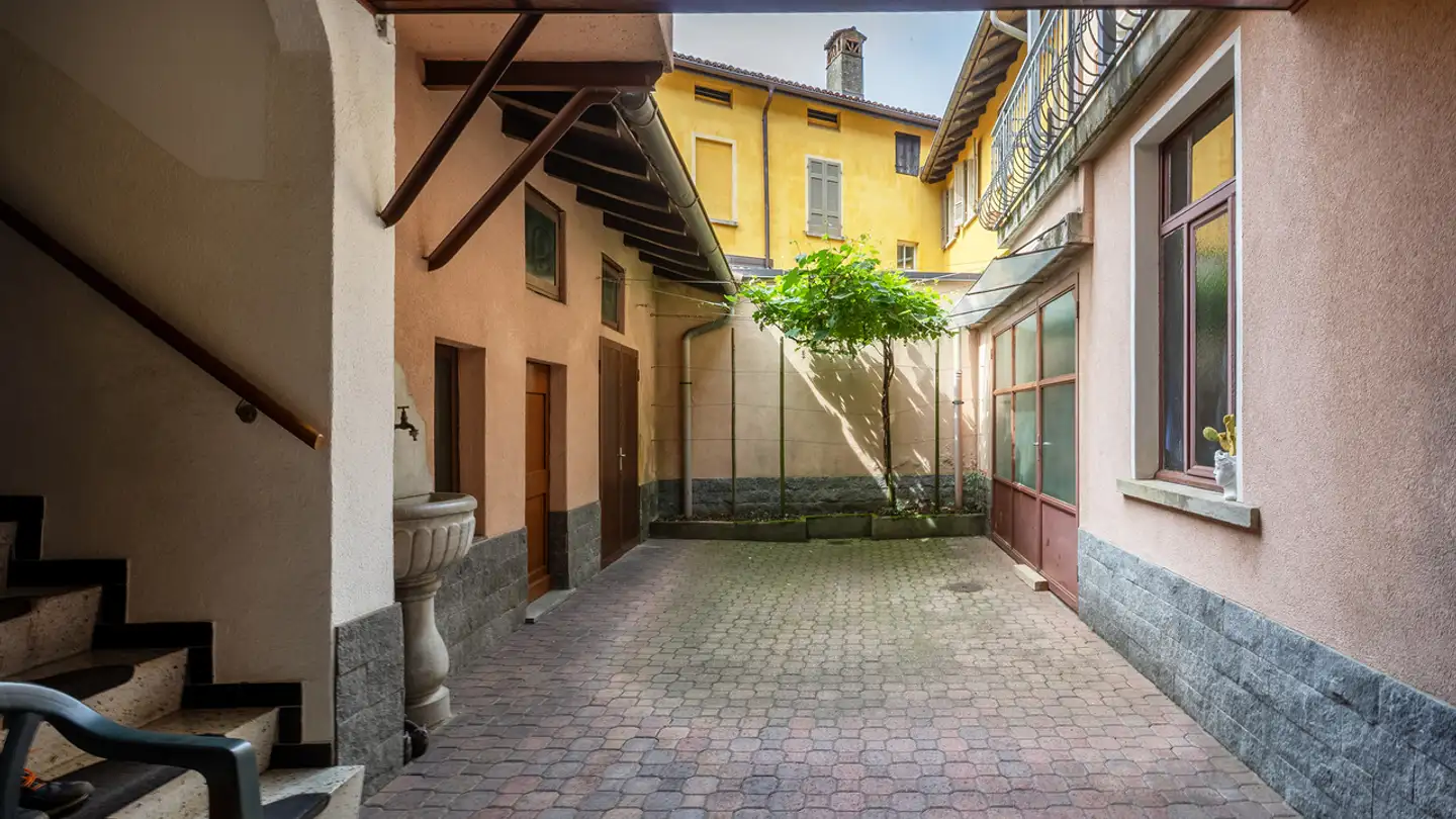 Einfamilienhaus kaufen - 6874 Castel San Pietro