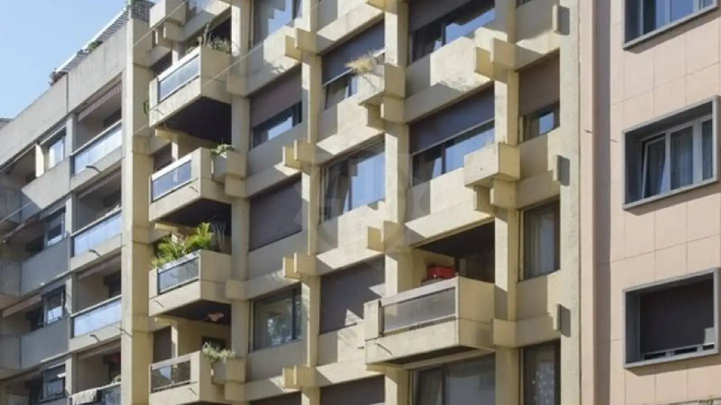 Place de parking couverte à louer - Rue Rothschild 35, 1202 Genève - Photo 3