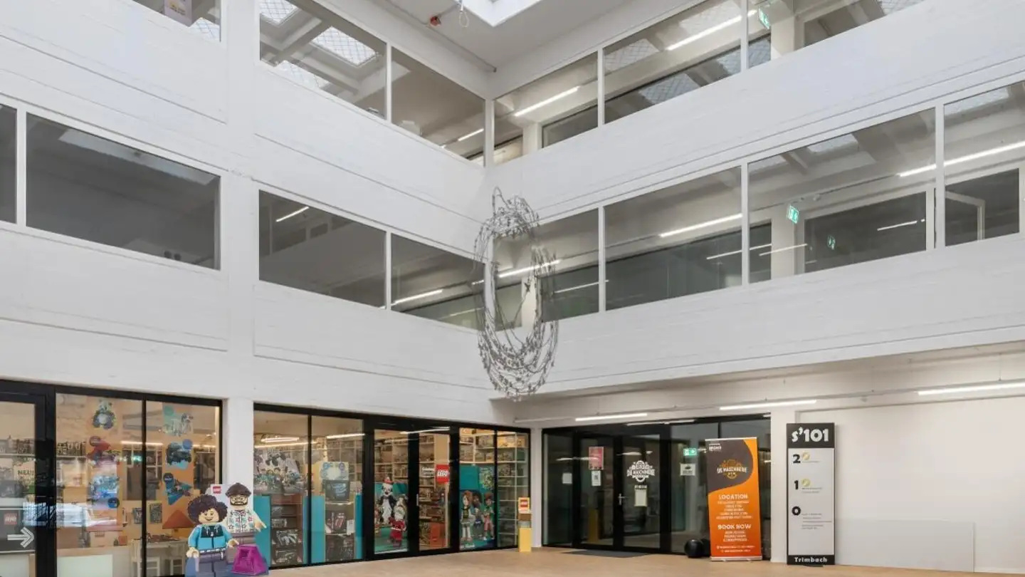 Commercial à louer - Winznauerstrasse, 4632 Trimbach - Photo 3