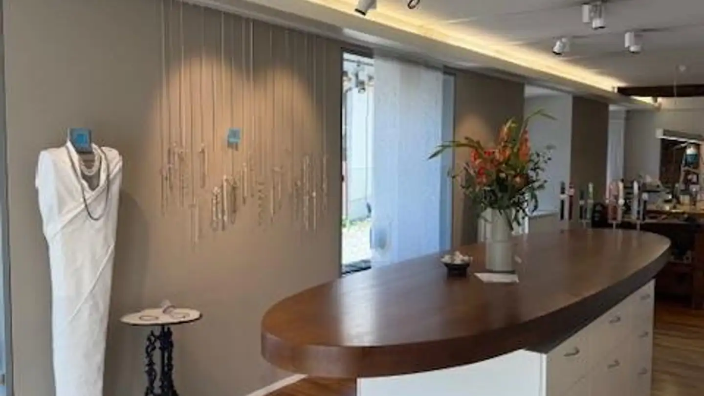 Commerciale in affitto - Hauptplatz 5, 6430 Schwyz - Photo 3