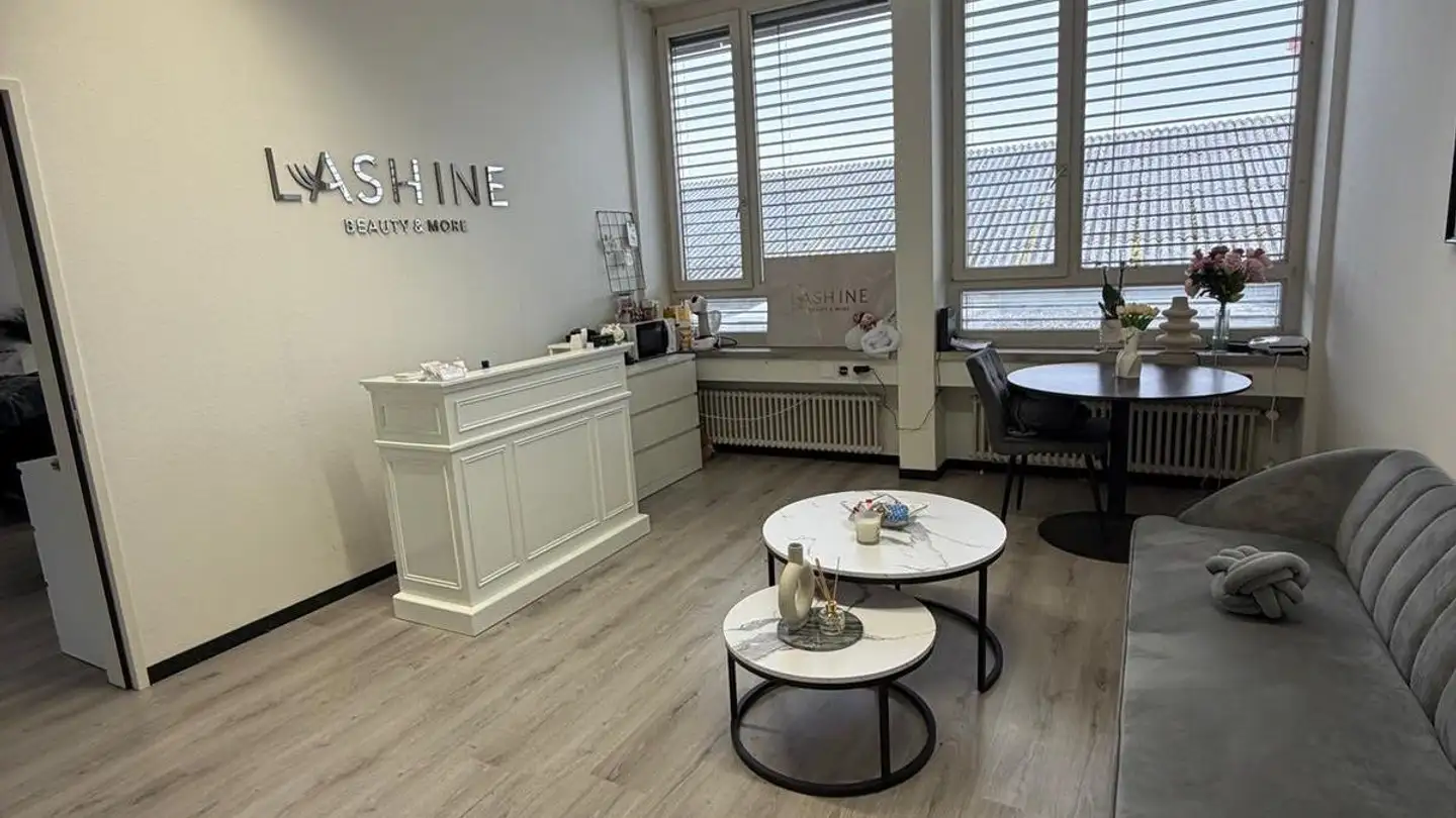 Industrial property for rent - Adlikerstrasse 255, 8105 Regensdorf