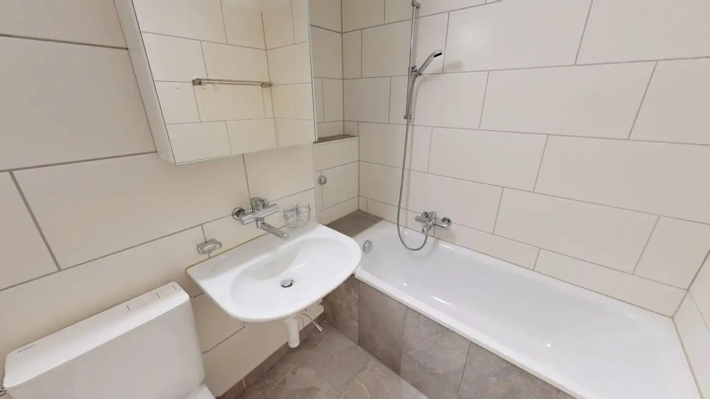 Wohnung mieten - Langgrütstrasse 21, 8047 Zürich - Foto 4
