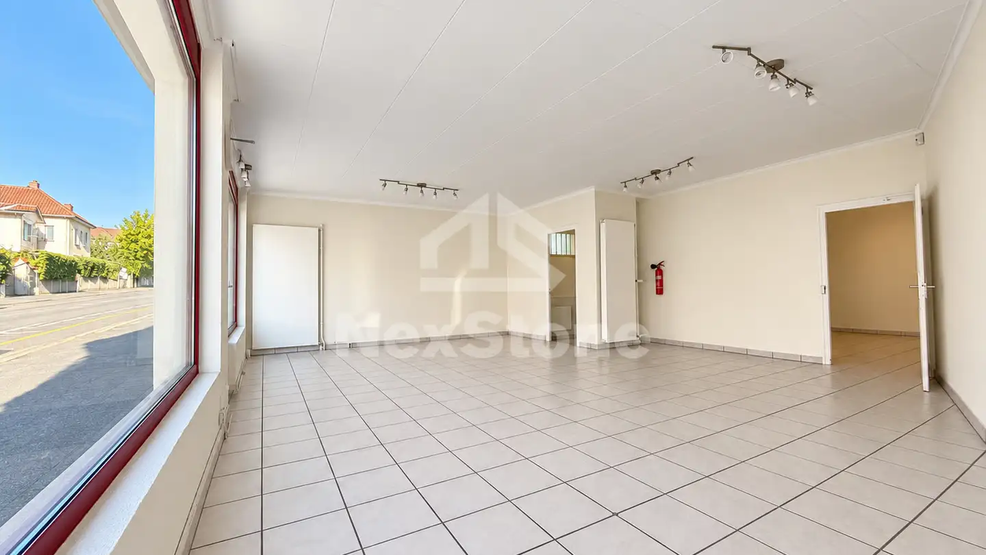 Shop for rent - Avenue De La Gare 8, 1814 La Tour-de-Peilz - Photo 3