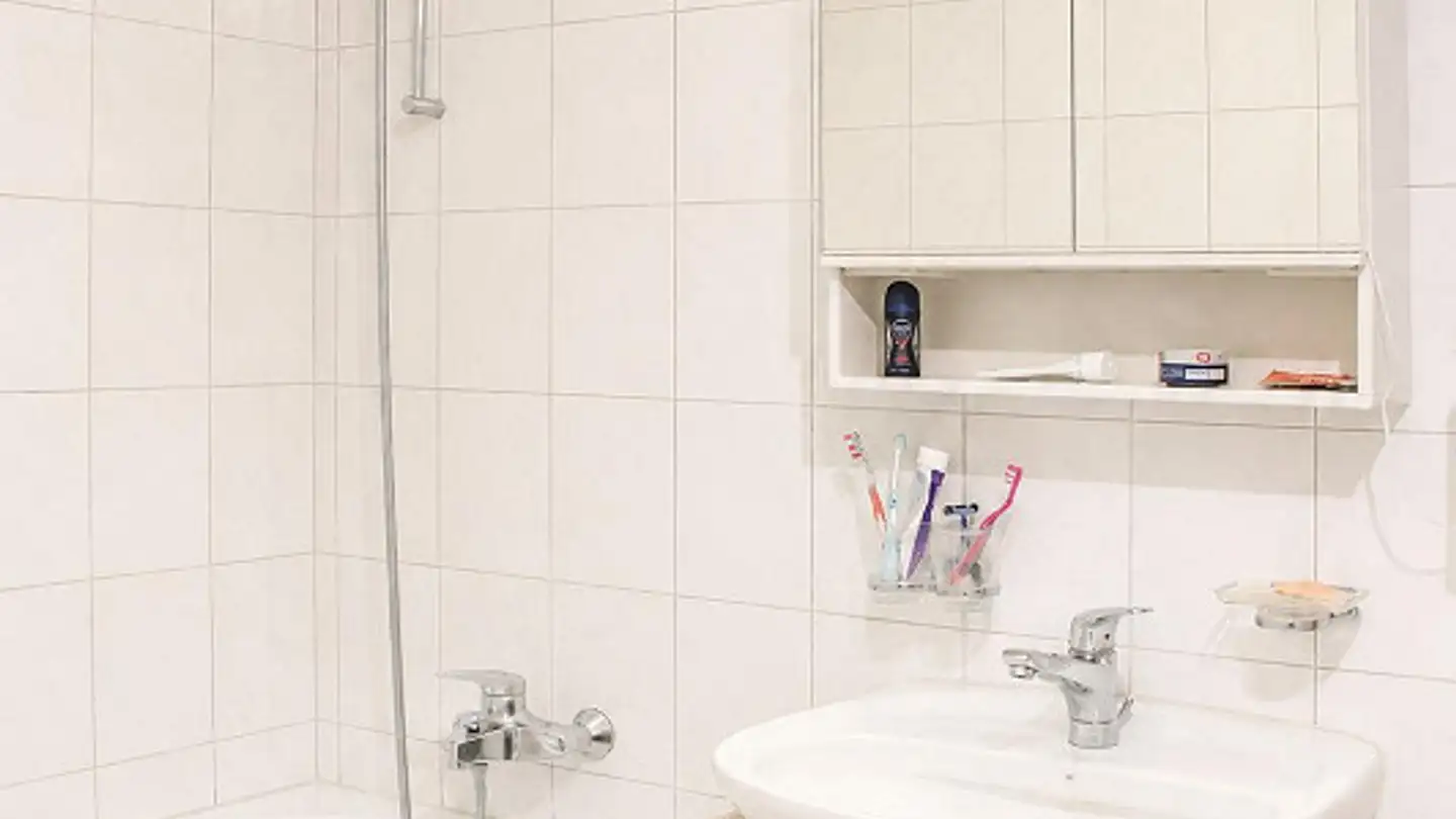Appartement à louer - Via Scherrat 20, 7013 Domat/Ems - Photo 4