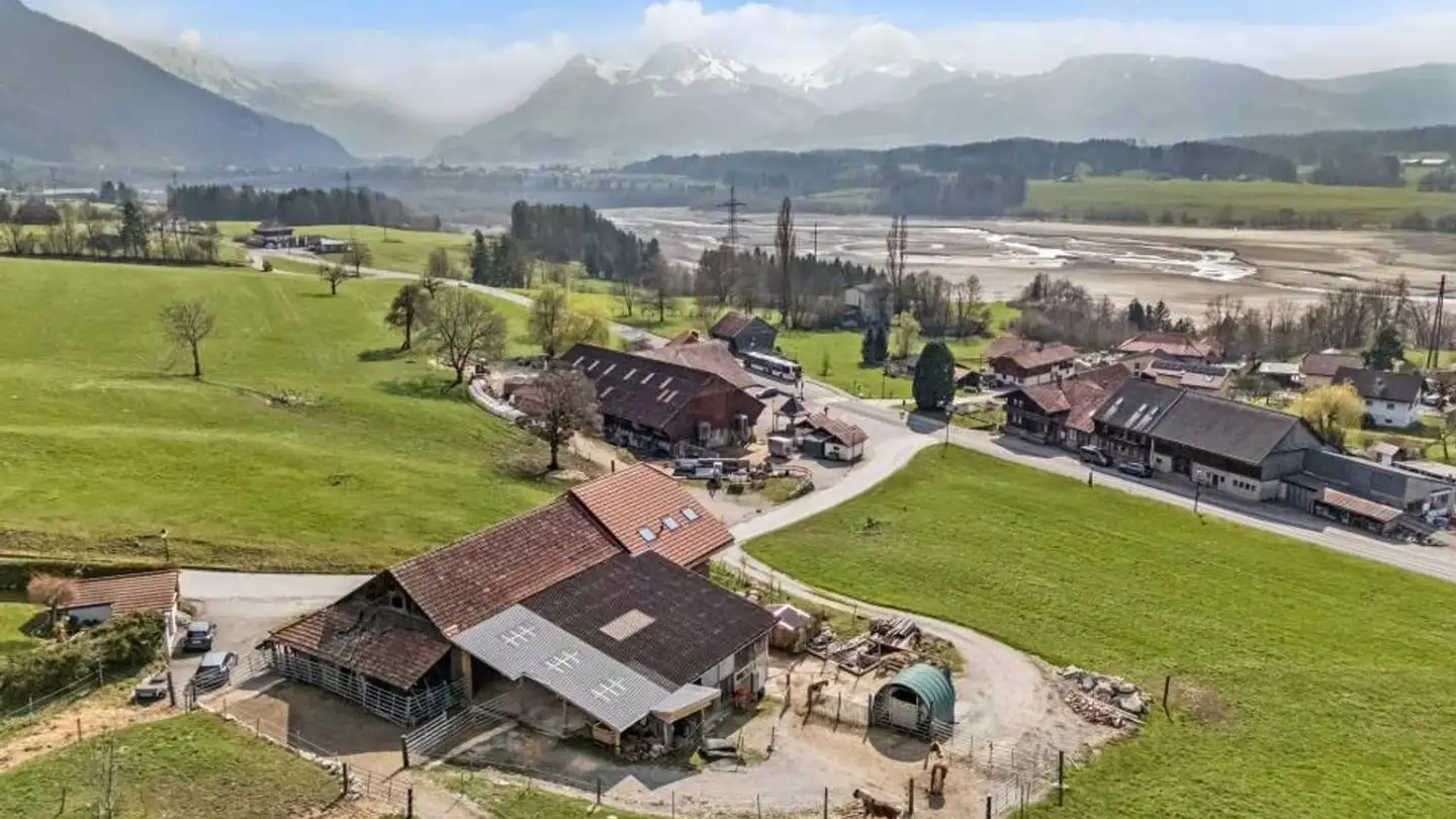 Constructible plot for sale - 1652 Villarbeney