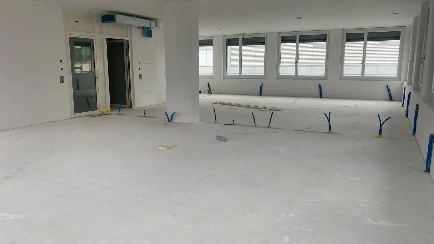 Gewerbe mieten - Ringstrasse 18, 8600 Dübendorf