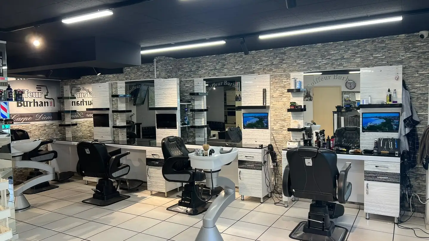 Commercial for sale - 4055 Basel - Photo 3