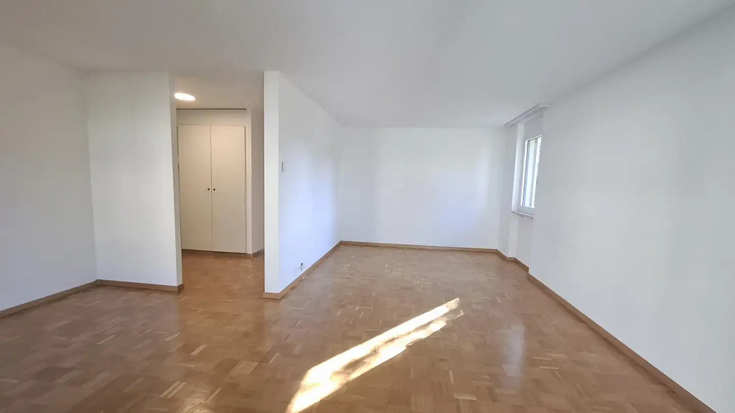 Apartment for rent - Leuweg 1, 4153 Reinach BL - Photo 4