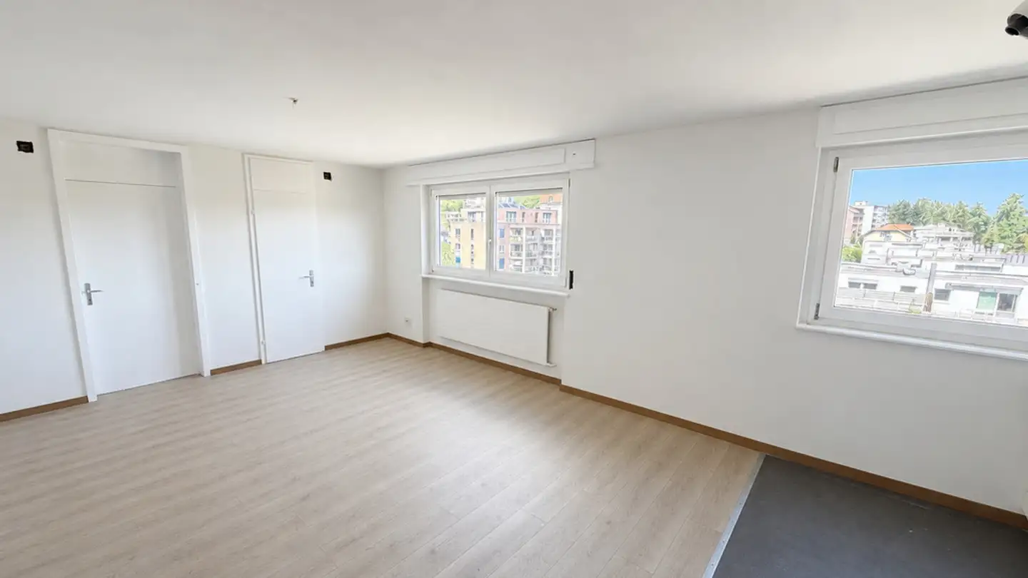Appartamento in affitto - Rue De La Charrière 73, 2300 La Chaux-de-Fonds - Foto 2
