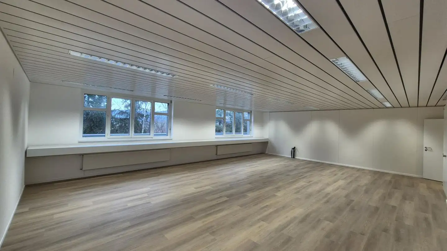 Spazio ufficio in affitto - Niederstettenstrasse 4, 9536 Schwarzenbach SG