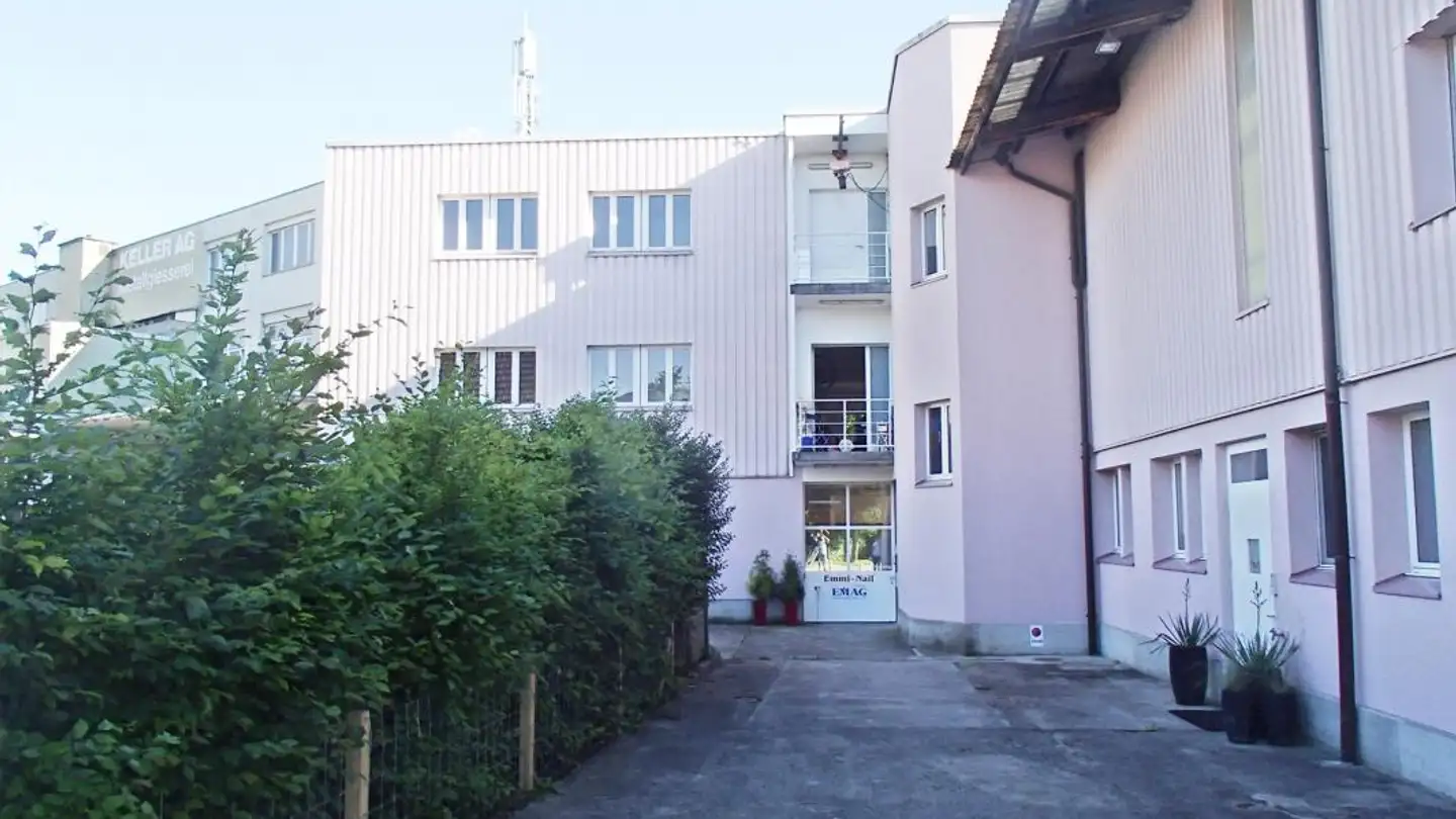 Office space for rent - Stationsstrasse 71, 8606 Nänikon - Photo 3