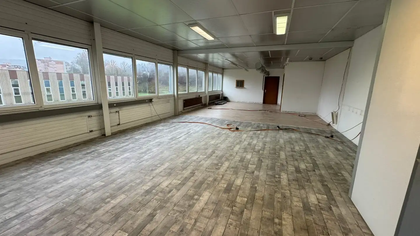 Immeuble industriel à louer - Chemin Des Grandes-Vies, 2900 Porrentruy