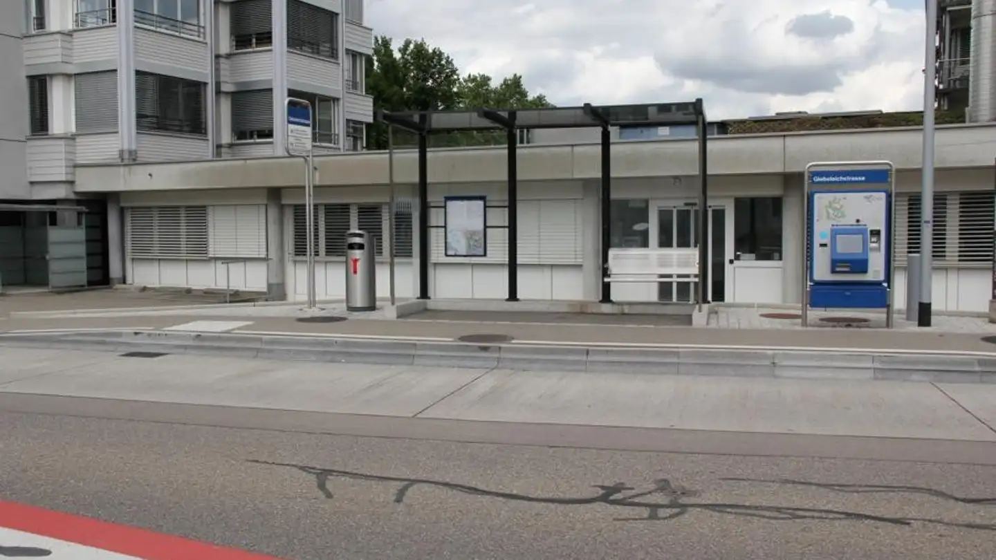 Outdoor parking space for rent - Giebeleichstrasse 46, 8152 Glattbrugg - Photo 4