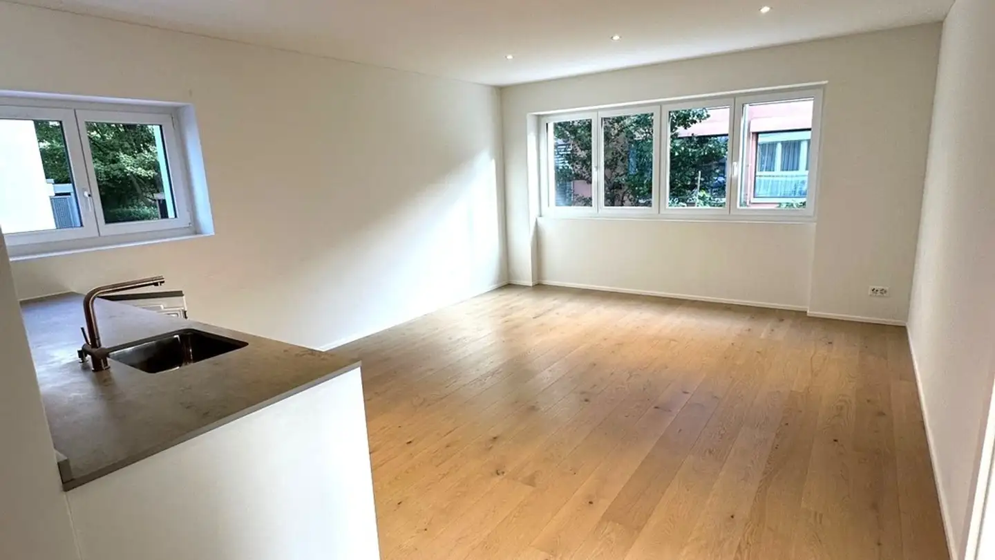 Commercial à louer - Seestrasse 22, 8610 Uster - Photo 2