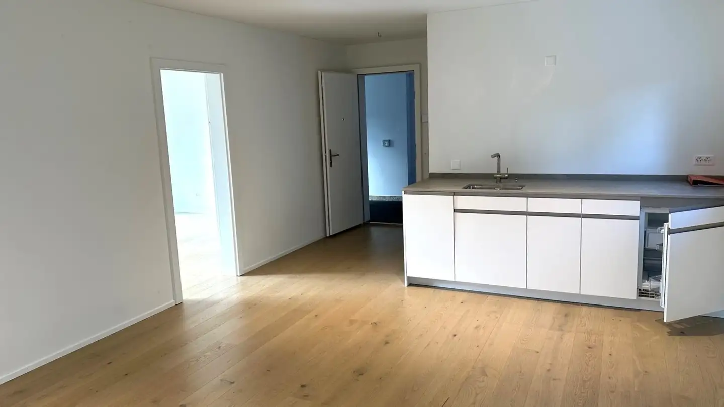 Commercial à louer - Seestrasse 22, 8610 Uster - Photo 4