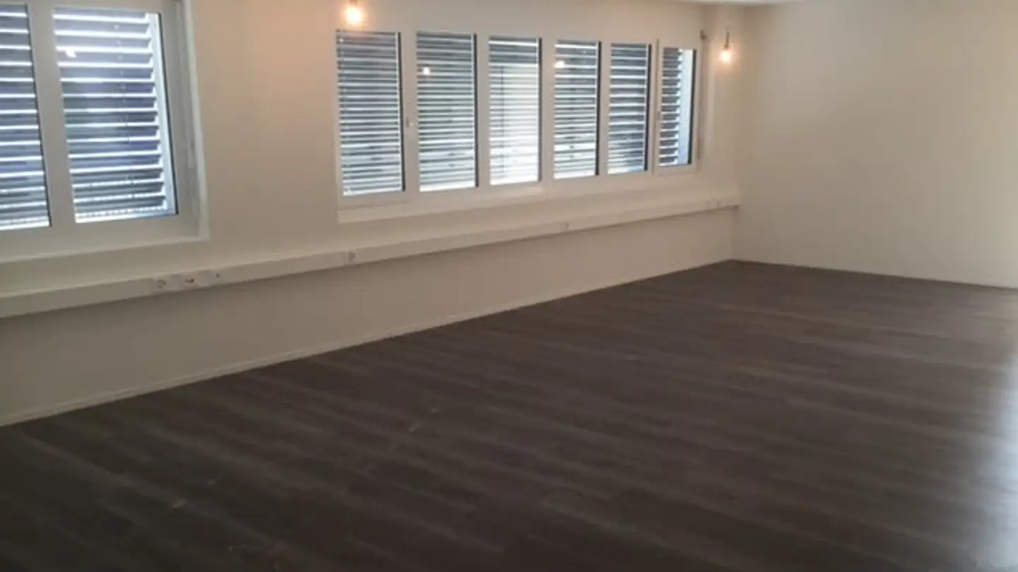 Bürofläche mieten - Neukirchhofweg 10, 8180 Bülach - Foto 3