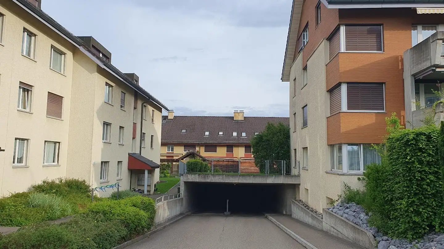 Tiefgaragenstellplatz mieten - Kesselhaldenstrasse 73, 9016 St. Gallen